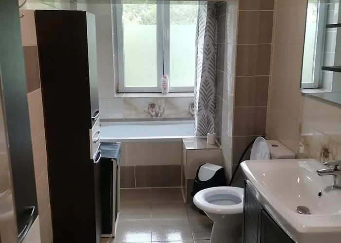 Apartman With Terrace And Parking Kolozsvár